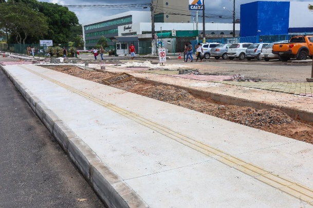 Prefeitura de Camaçari avança na requalificação da Avenida Jorge Amado