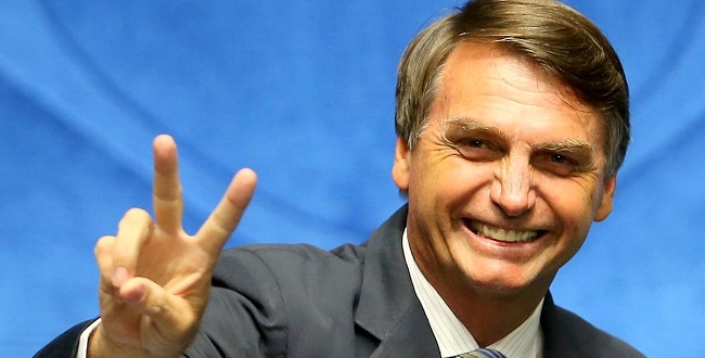 Nova pesquisa Ibope confirma liderança de Bolsonaro com 59% dos votos válidos
