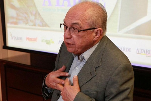 Ex-diretor-geral do jornal A Tarde, Edivaldo Boaventura morre aos 84 anos