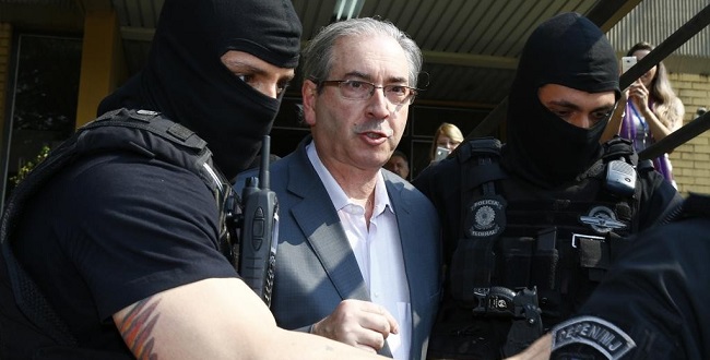 Colega de cela de Dirceu, Cunha é autorizado a cumprir pena no Rio