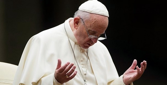 Papa Francisco diz que “rios de sangue” correm na guerra da Ucrânia