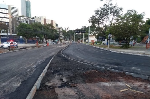 Salvador: Av. Garibaldi ganha mais duas faixas para melhorar fluidez