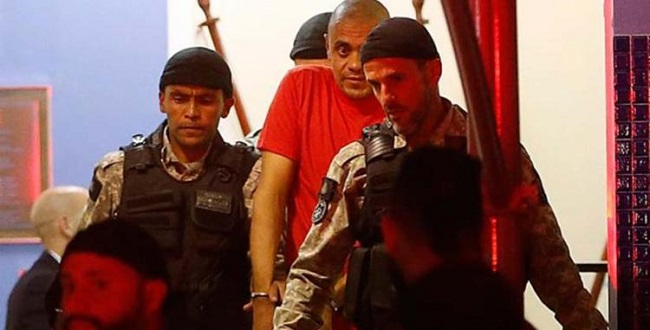 Autor de atentado contra Bolsonaro é transferido para presídio federal