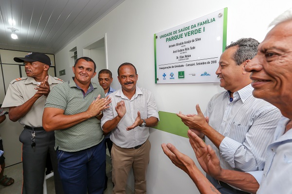Camaçari: Elinaldo entrega nova USF no Parque Verde I