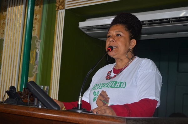 Câmara de Salvador: Marta protocola moção de repúdio às agressões contra Rita Batista