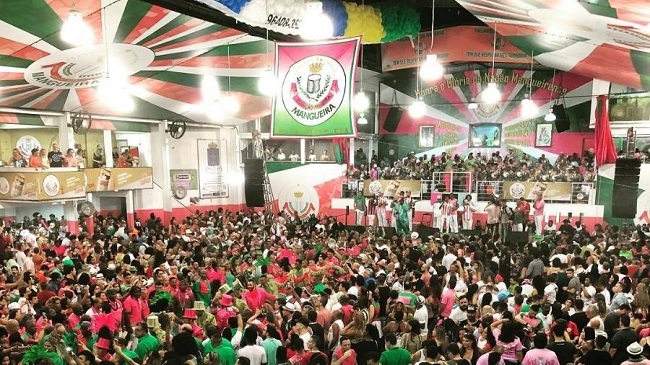 Mangueira vai fazer homenagem a Marielle Franco no Carnaval de 2019