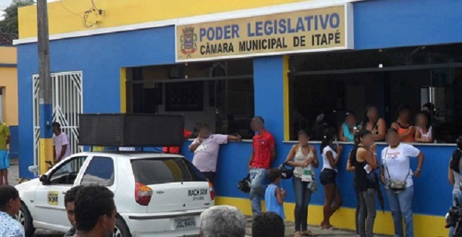 Justiça afasta cinco vereadores de Itapé por suspeita de desvio de dinheiro público