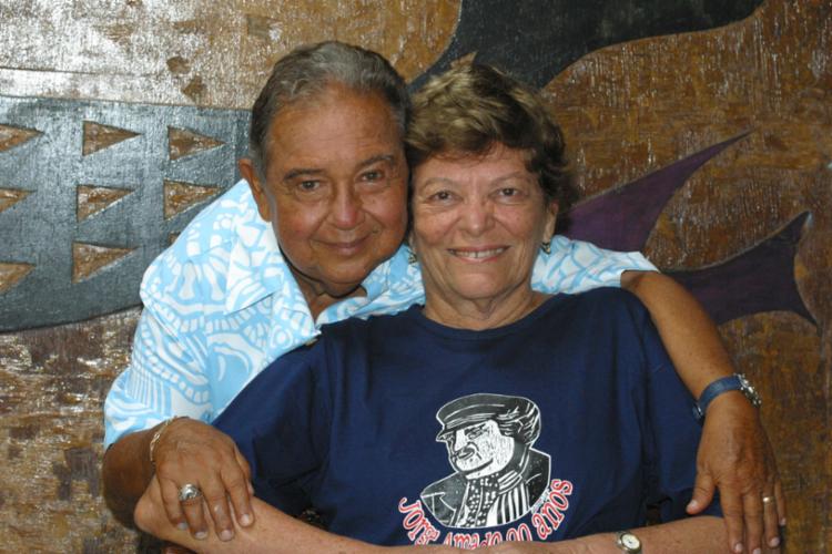 Viúva do artista plástico Calasans Neto, Auta Rosa morre aos 85 anos
