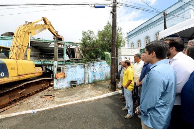 Reconstrução de escolas da rede municipal de Salvador tem início por Plataforma