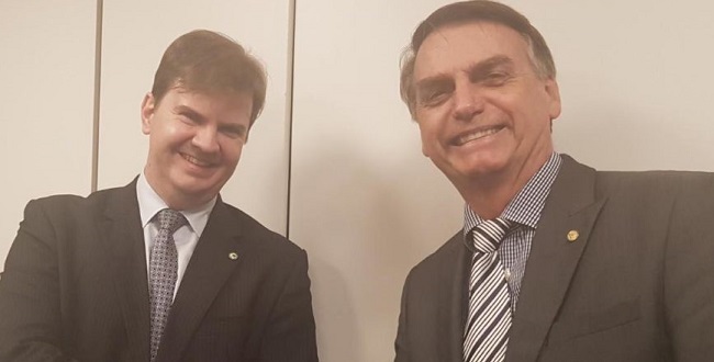 Bolsonaro anuncia Gustavo Canuto para o Ministério do Desenvolvimento Regional