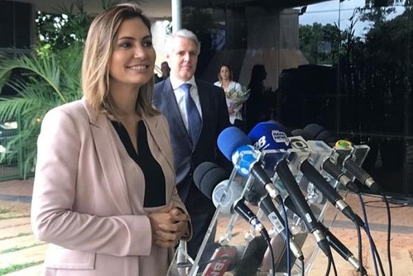 Michelle Bolsonaro pretende participar de “todos os projetos sociais possíveis”