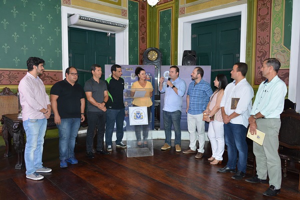 Câmara de Salvador e Iphan firmam convênio para revitalizar prédios históricos