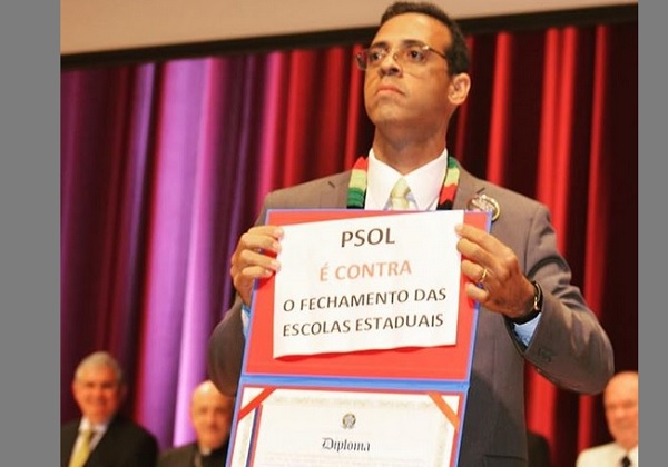 Quatro vereadores de Salvador eleitos deputados são diplomados