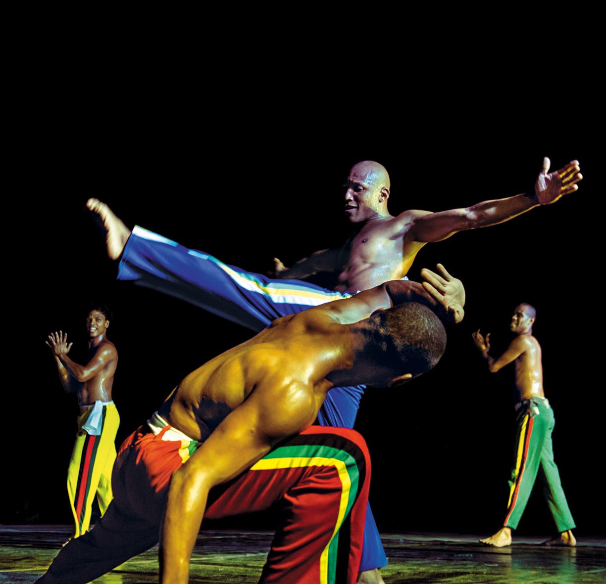 Balé Folclórico da Bahia fará apresentações gratuitas em Camaçari e Alagoinhas