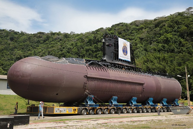 Marinha lança novo Submarino Riachuelo nesta sexta-feira
