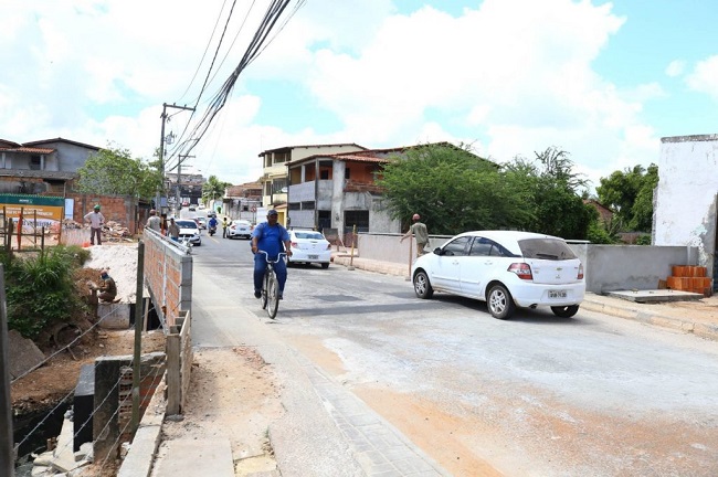 Prefeitura de Camaçari libera o tráfego na ponte da Gleba C