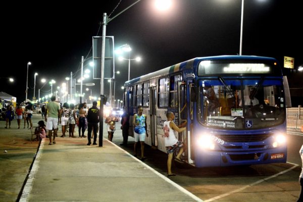 Mais de 900 mil pessoas utilizaram transporte público no Festival Virada Salvador