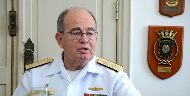 Almirante Leal Ferreira vai presidir o Conselho de Administração da Petrobras