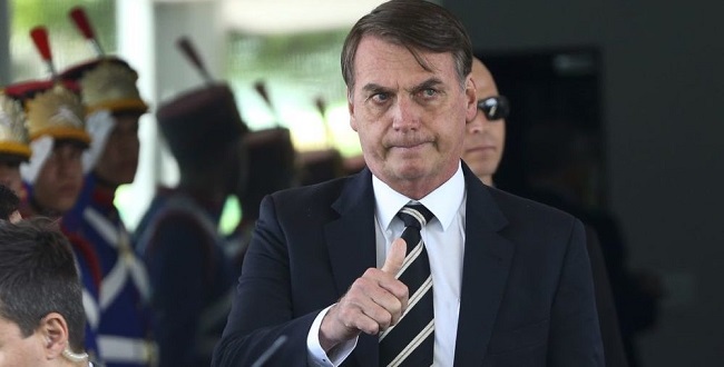 Bolsonaro diz que Brasil não terá horário de verão este ano