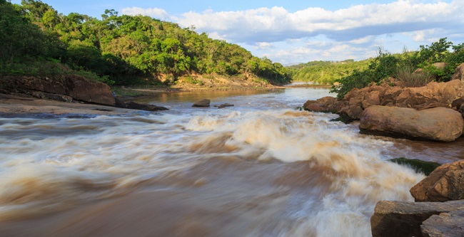 No Twitter, Bolsonaro diz que MDR discutirá barragem 6 e rio Paraopeba