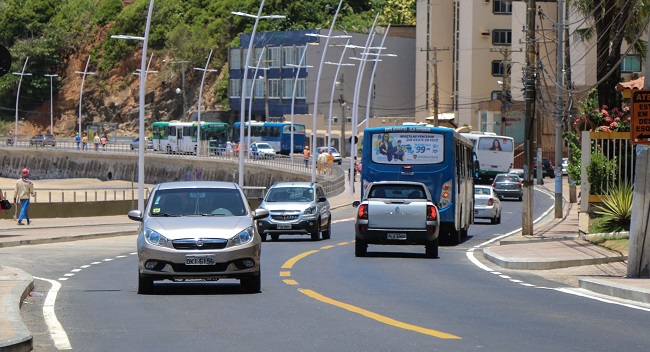 Transalvador libera tráfego de veículos na Avenida Oceânica