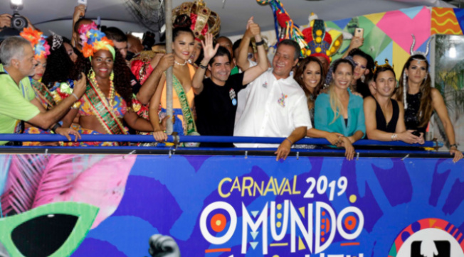 Artistas marcam presença na abertura do Carnaval de Salvador