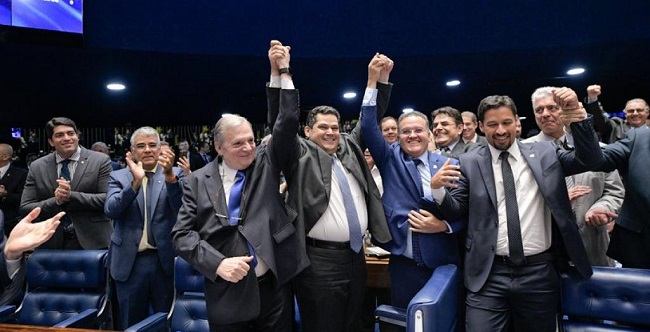 Planalto diz que eleições de Maia e Alcolumbre consolidam tradição democrática