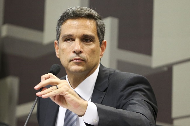 Bolsonaro dá posse ao novo presidente do Banco Central