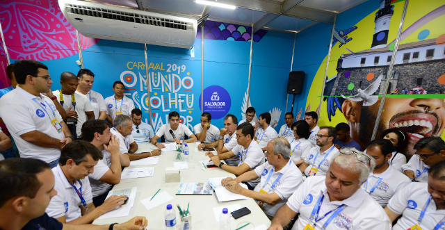 Prefeitura estima aumento de 10% do número de foliões nas ruas de Salvador