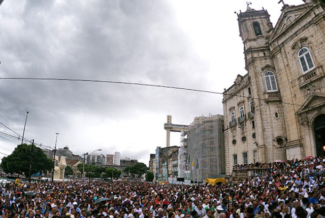 Caminhada Penitencial reúne mais de 200 mil pessoas  em Salvador
