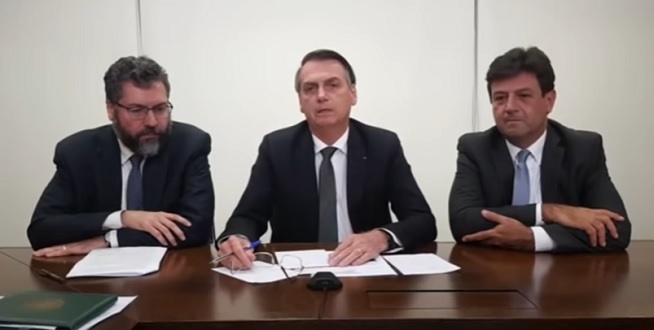 Bolsonaro diz que governo fará o possível para evitar novos massacres em escolas