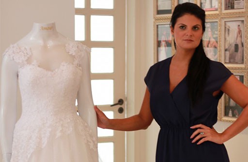 Estilista de Michelle vai fazer vestido de casamento da noiva de Eduardo Bolsonaro