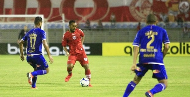 Fora de casa, Bahia empata com o CRB em 1 a 1 pela Copa do Brasil; veja os gols