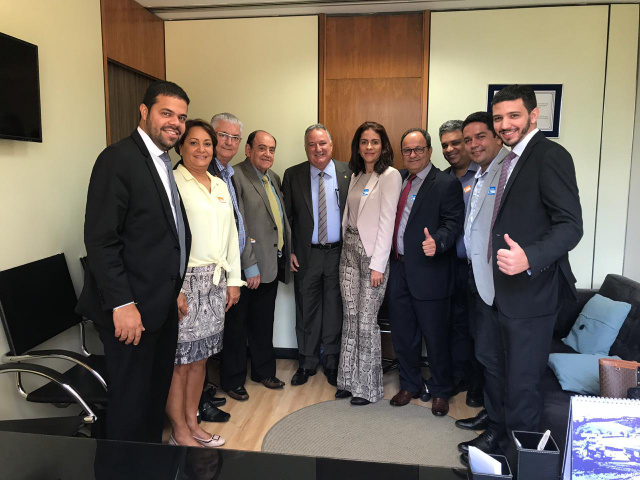 Carletto recebe prefeitos baianos em Brasília