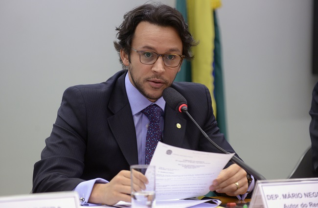 Negromonte Júnior protocola projeto de lei contra “o rol taxativo”