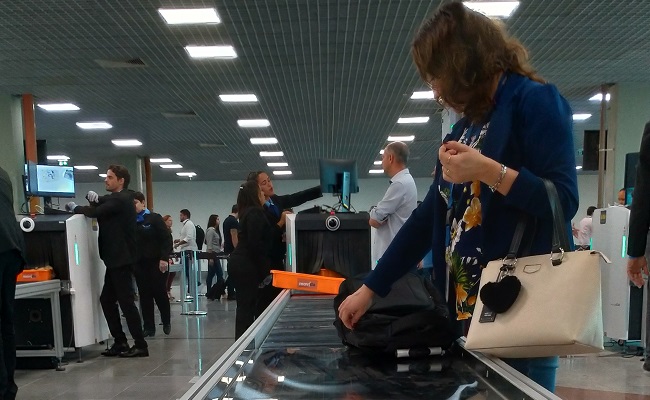 Nova área de embarque do aeroporto de Salvador passa pelos primeiros testes