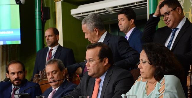 Vereadores aprovam “minirreforma” da Prefeitura de Salvador