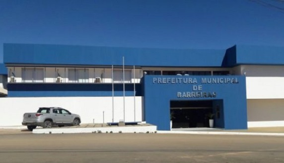 Prefeitura de Barreiras divulga edital de concurso com salários de até R$ 6 mil