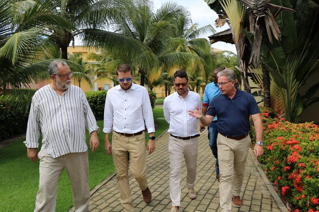Setur discute ações para expansão da economia na Costa dos Coqueiros