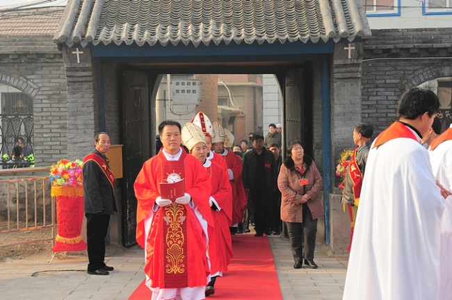 Papa denuncia “desafios diários” dos católicos na China