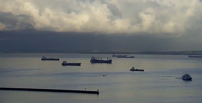 Marinha estende alerta para mau tempo do litoral da Bahia ao Espírito Santo