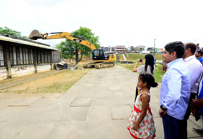 Cajazeiras terá escola reconstruída e requalificação da Pronaica