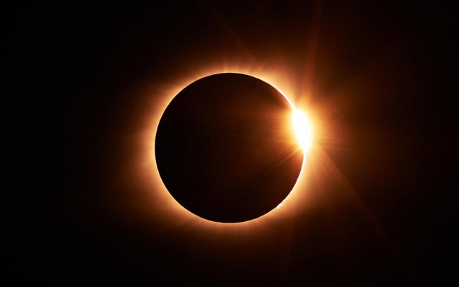 Eclipse do sol poderá ser observado nesta segunda no Brasil