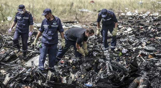 Holanda quer julgar russos envolvidos em queda de avião na Ucrânia