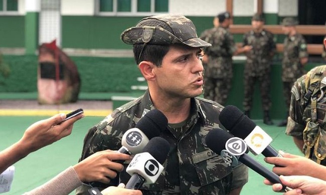 Militares brasileiros embarcam para missão de paz no Congo