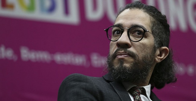 Diálogos mostram que Greenwald deve parcela pelo mandato de Jean Wyllys; confira