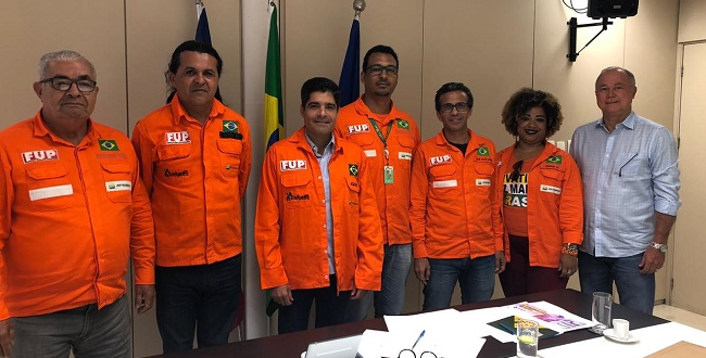 Neto e Azi vão defender permanência da Petrobras na Bahia