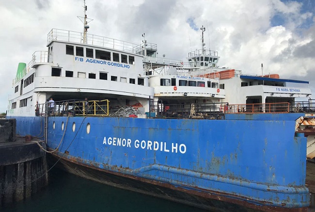 Ferry Agenor Gordilho será afundado no dia 19 de outubro