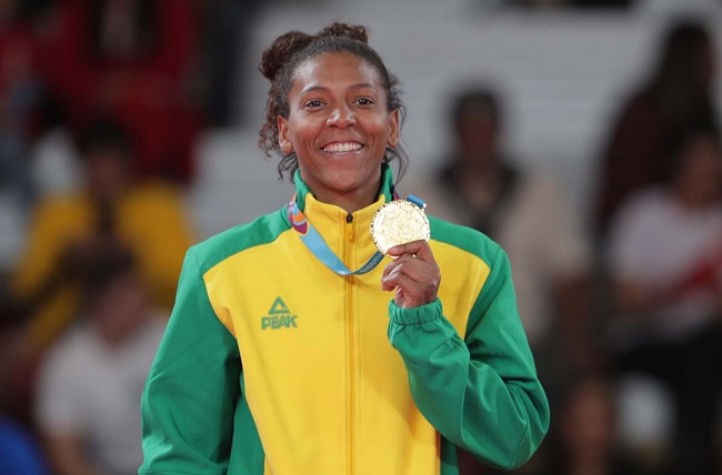 Federação Internacional de Judô suspende Rafaela Silva por dois anos por doping