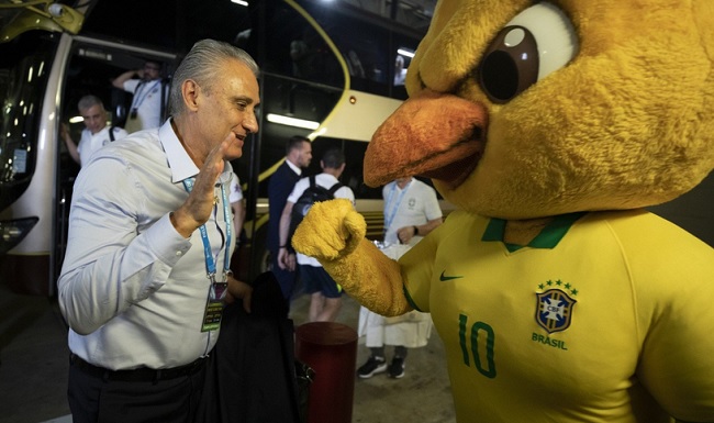 Brasil enfrenta a Nigéria em amistoso neste domingo